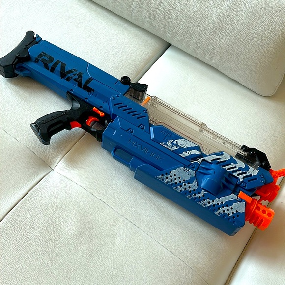 Nerf Rival Nemesis MXVII-10K Blaster- Discontinued - Picture 4 of 11